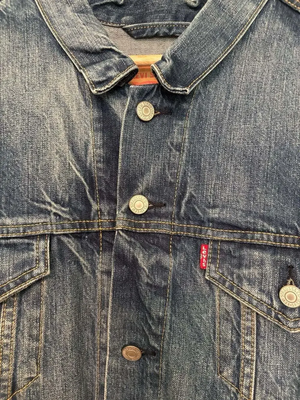 EUC Levi's Medium Wash Denim Trucker Jacket Size XXL